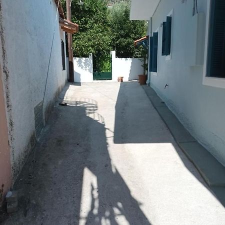 Apartment Rustico Epidaurus ภายนอก รูปภาพ